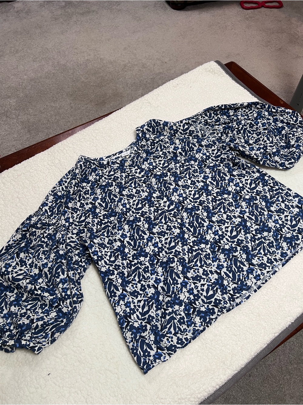 Women's Blue Floral Puff-Sleeve Pop Over Blouse - Classic Print XL
